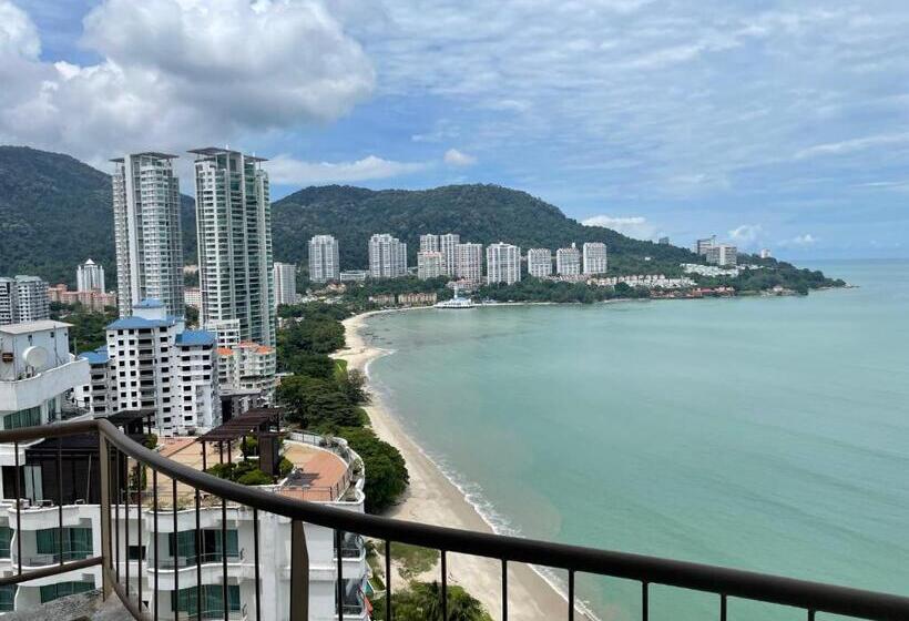 Otel Rainbow Paradise Beach Resort