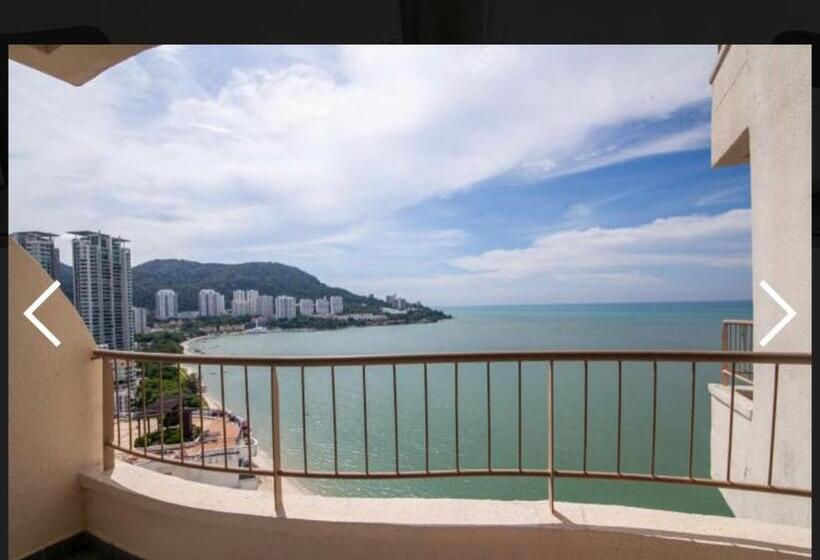 Hotel Rainbow Paradise Beach Resort