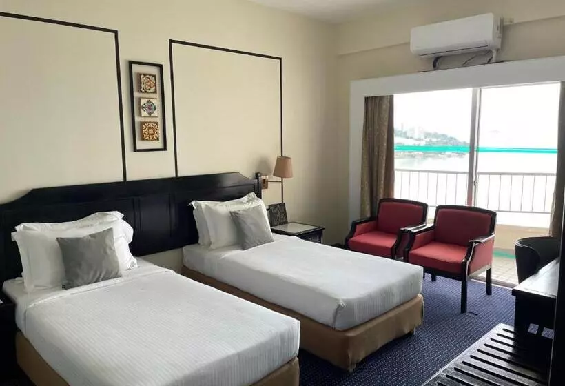 ホテル Rainbow Paradise Beach Resort