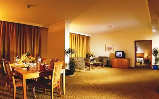 ホテル Swissbel Sharjah