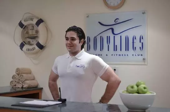 ホテル Swissbel Sharjah