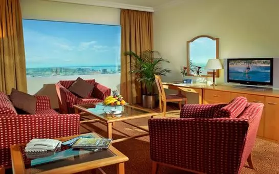 ホテル Swissbel Sharjah