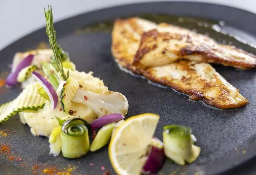 Thalazur Port Camargue Hotel & Spa