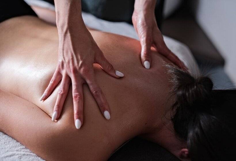 Thalazur Port Camargue   Hotel & Spa