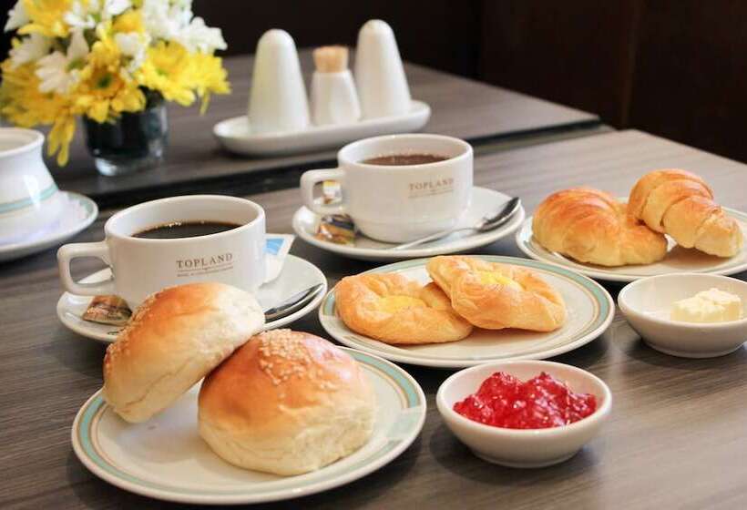 Topland Hotel & Convention Centre