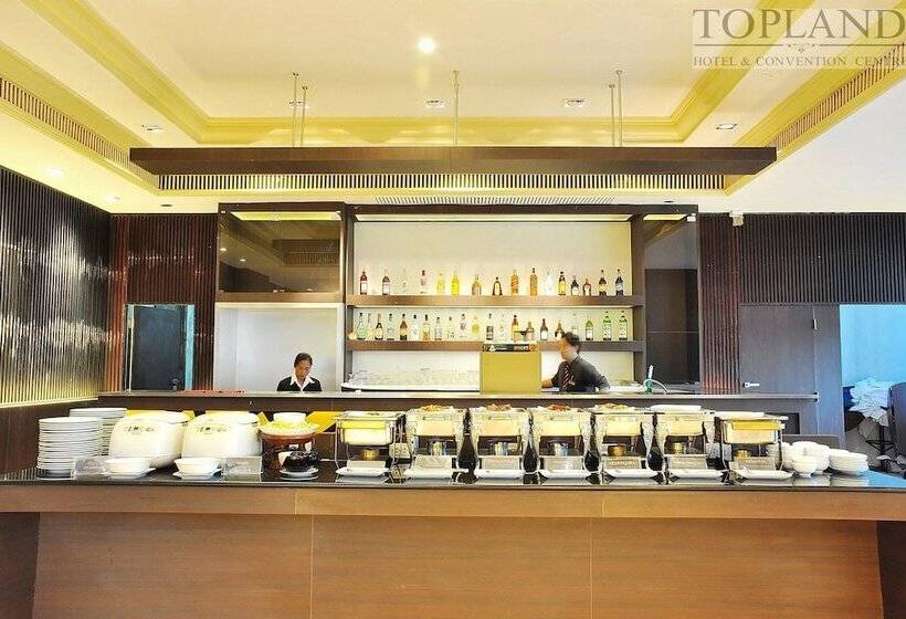 Topland Hotel & Convention Centre