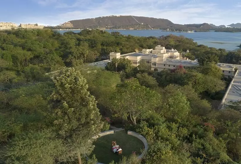 ホテル Trident Udaipur