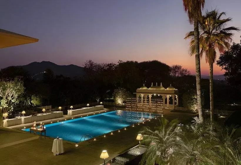 ホテル Trident Udaipur