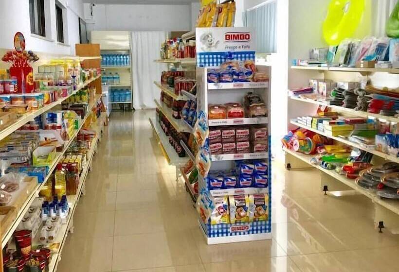 Apartamentos Turísticos Janelas Do Mar