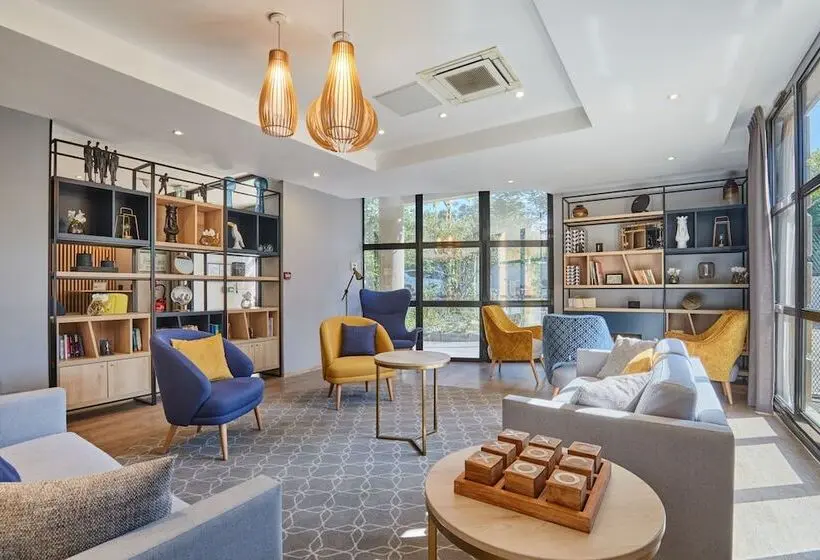 Odalys City - Aix en Provence Centre Rotonde - Les Floridianes