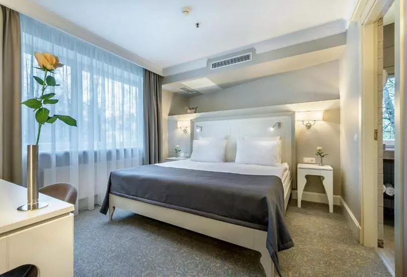 Ratonda Centrum Hotels