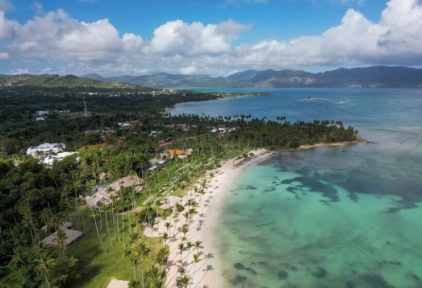 Wyndham Alltra Samana All Inclusive Resort