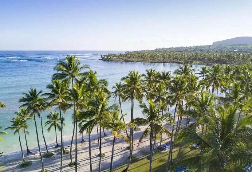Wyndham Alltra Samana All Inclusive Resort