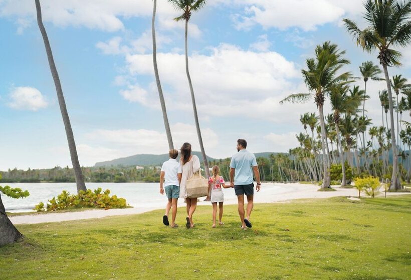 Wyndham Alltra Samana All Inclusive Resort