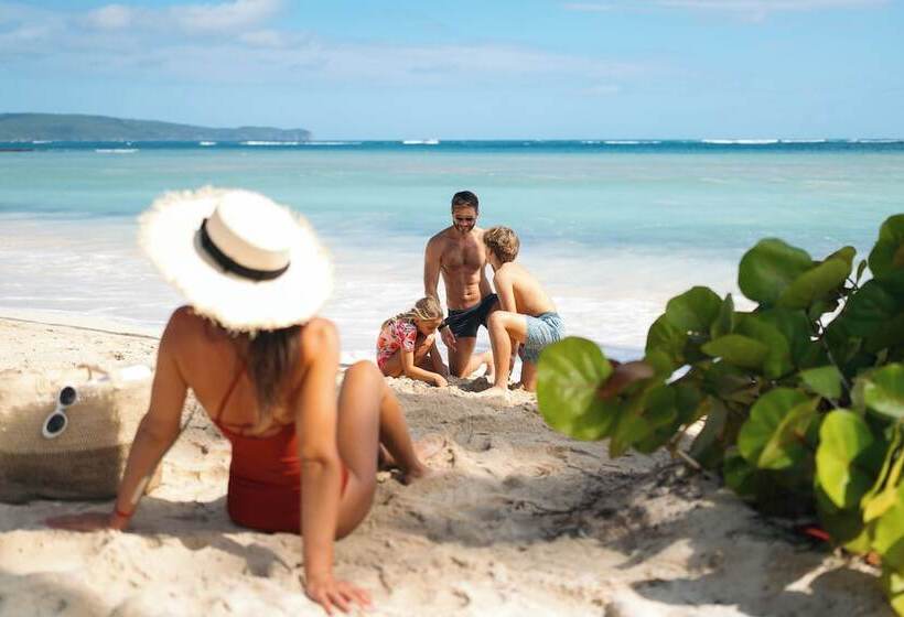 Wyndham Alltra Samana All Inclusive Resort