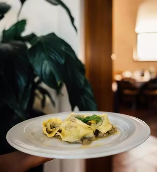 ホテル Albergo La Meridiana