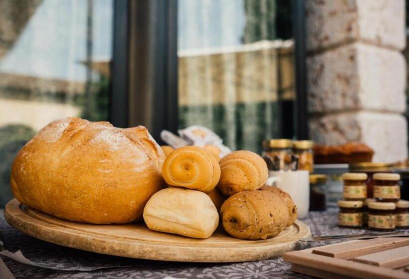 בית מלון כפרי Albergo La Meridiana