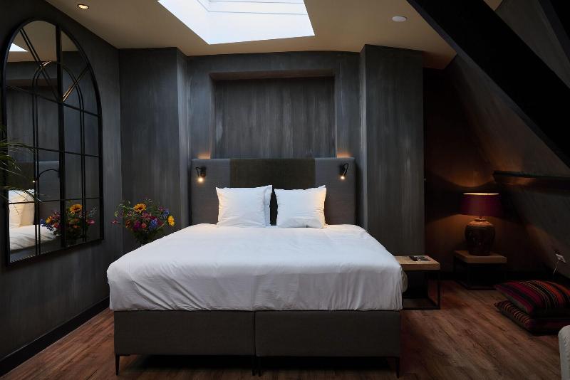 Отель City Center Lodge Utrecht