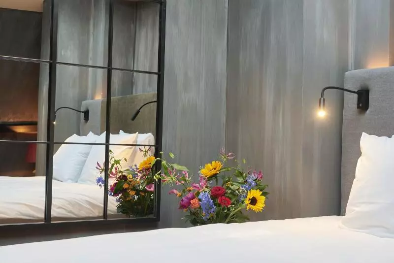 هتل City Center Lodge Utrecht