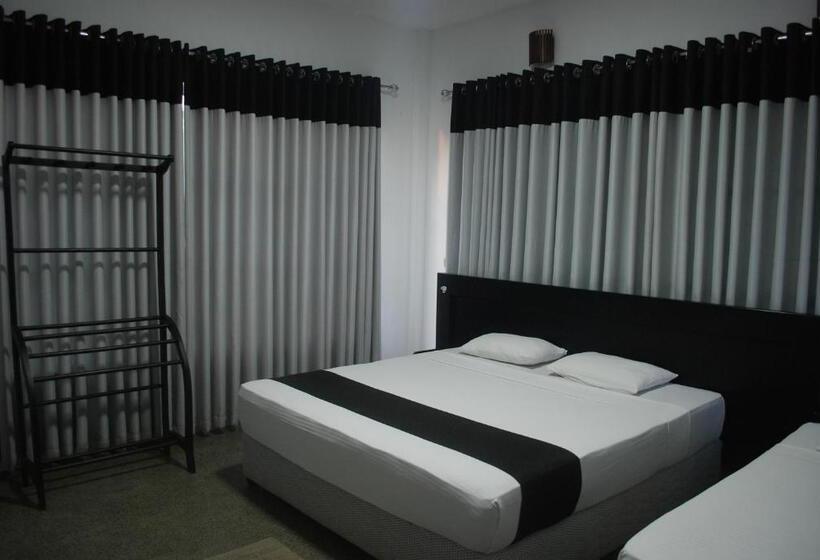 בית מלון כפרי Elephant Entrance