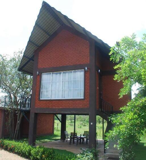 בית מלון כפרי Elephant Entrance