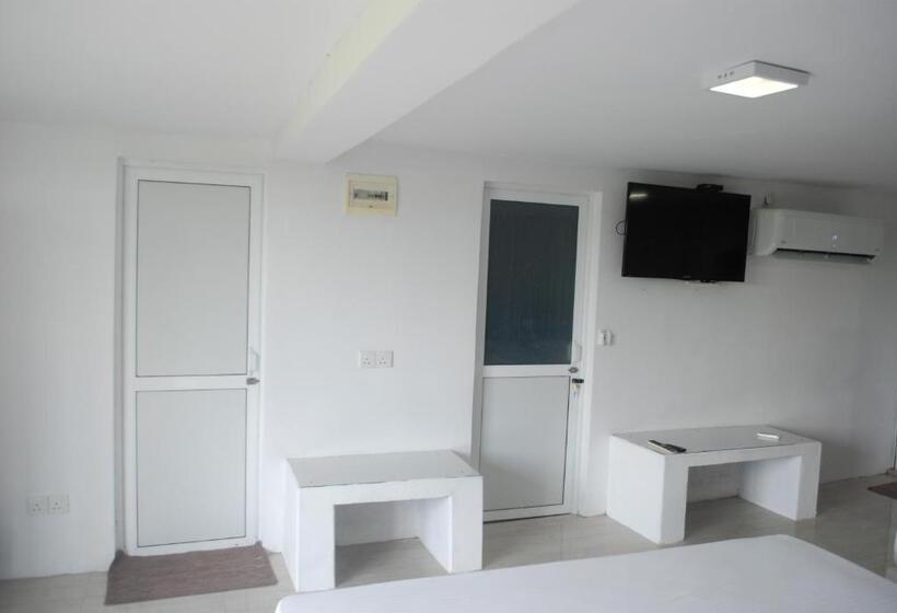 בית מלון כפרי Elephant Entrance