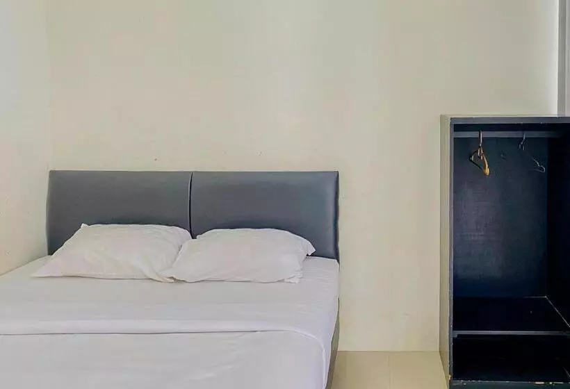 Hotelli Reddoorz Syariah Near Universitas Muhammadiyah Jember