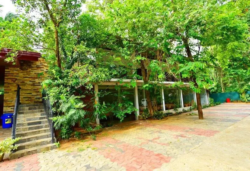 پانسیون Ariya Rest & Ayurveda Spa