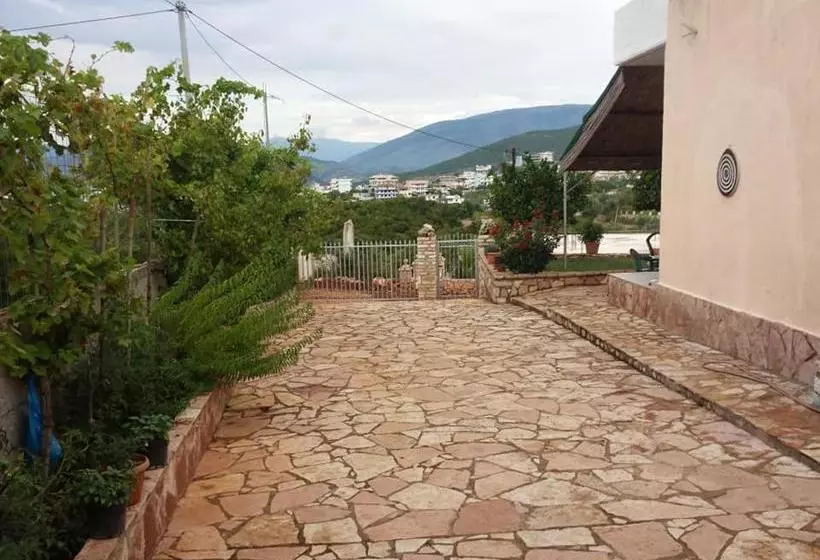 پانسیون Vila Panorama Ksamil