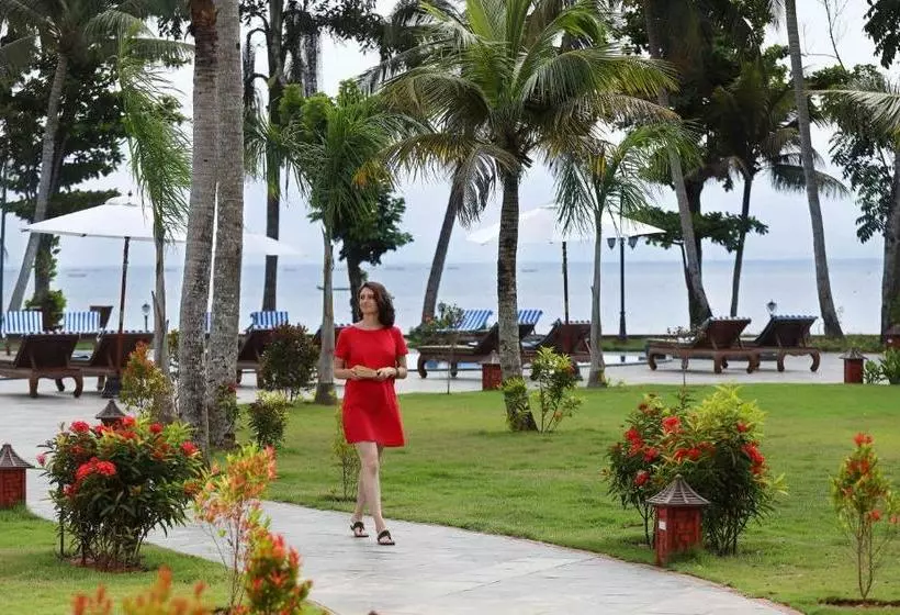 Uday Backwater Resort