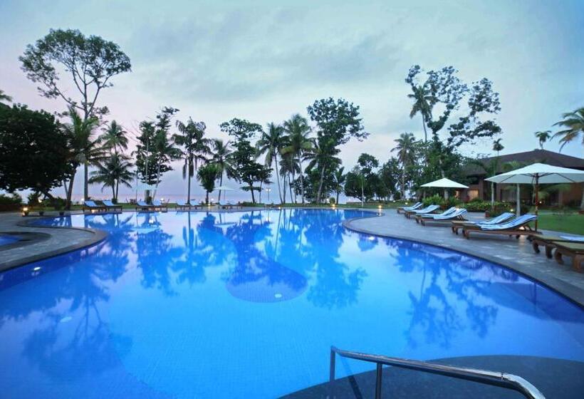 Uday Backwater Resort