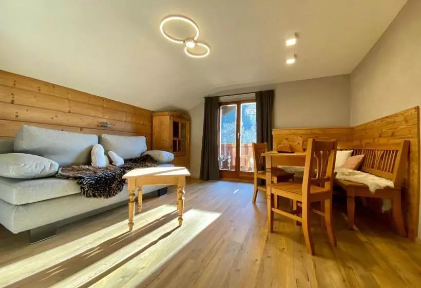 Aamiaismajoitus (B&B) Gästehaus Edlhuber