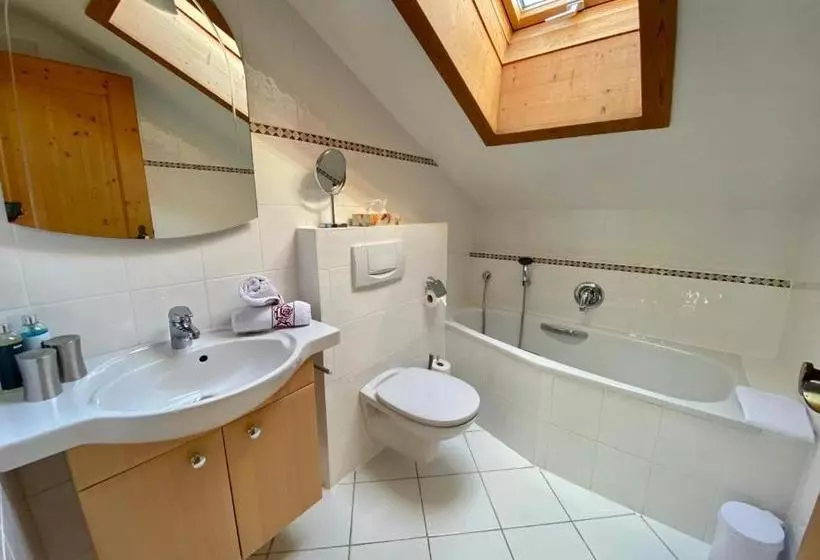 Aamiaismajoitus (B&B) Gästehaus Edlhuber