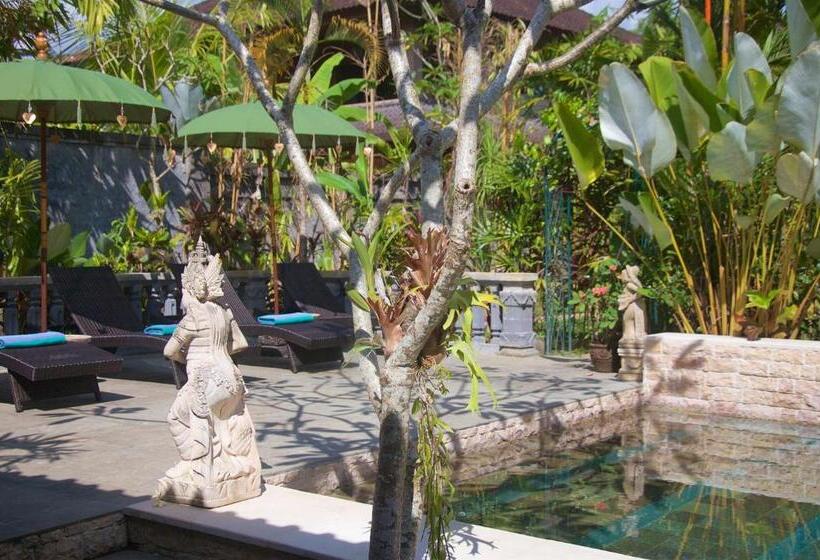 בית מלון כפרי Taman Rahasia Tropical Sanctuary And Spa