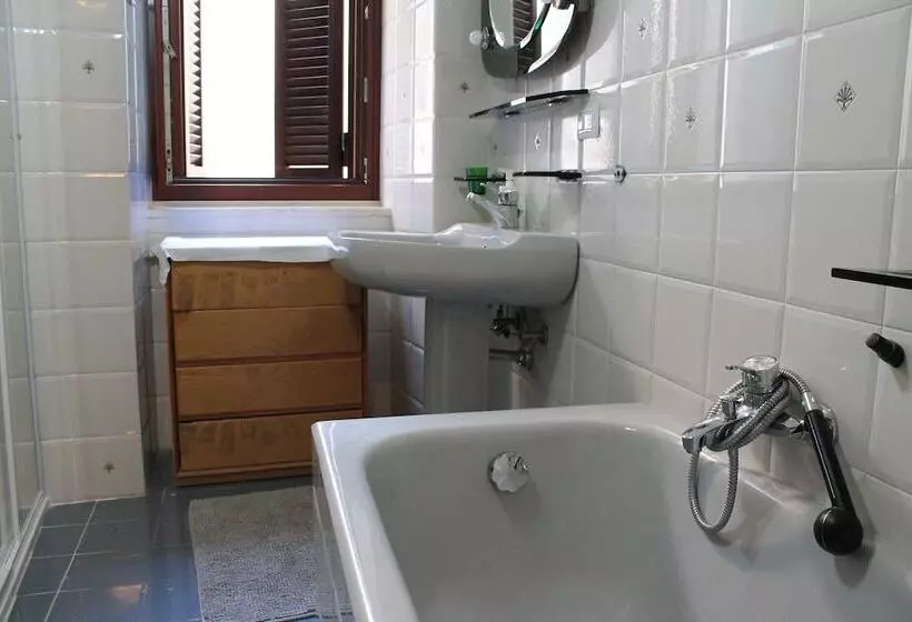 Aamiaismajoitus (B&B) A Casa Mia