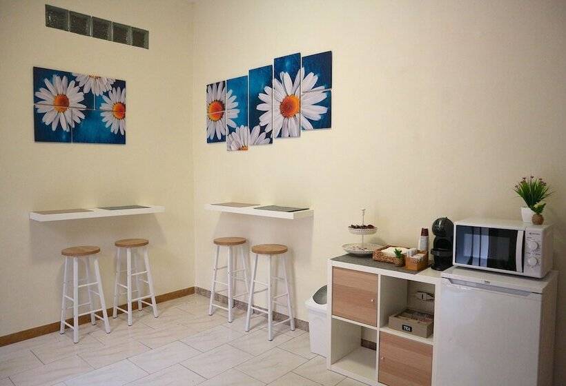 ベッドアンドブレックファースト Le Margherite   Casa Vacanze