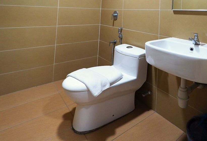 Ai Smart Hotel @ Jonker