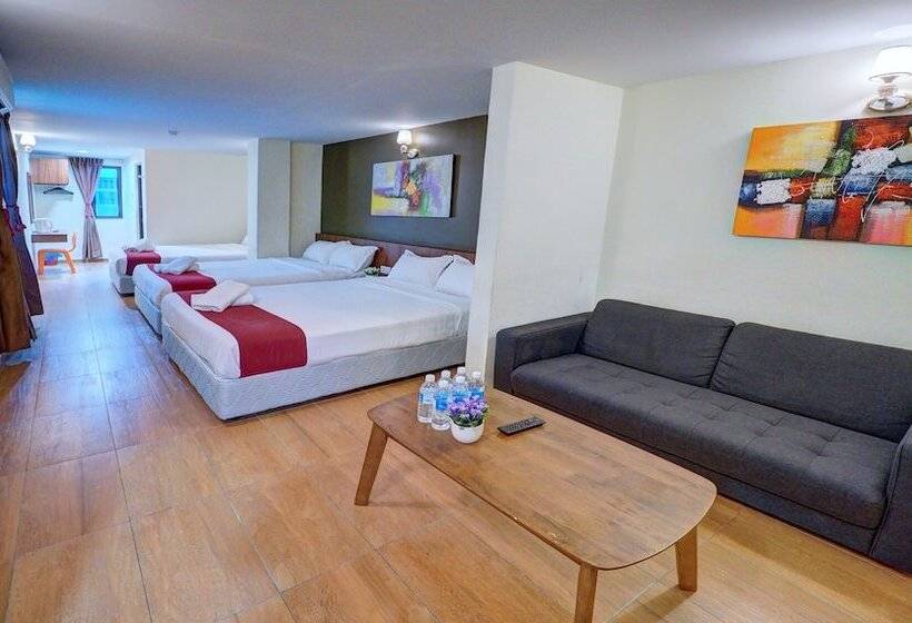 Ai Smart Hotel @ Jonker