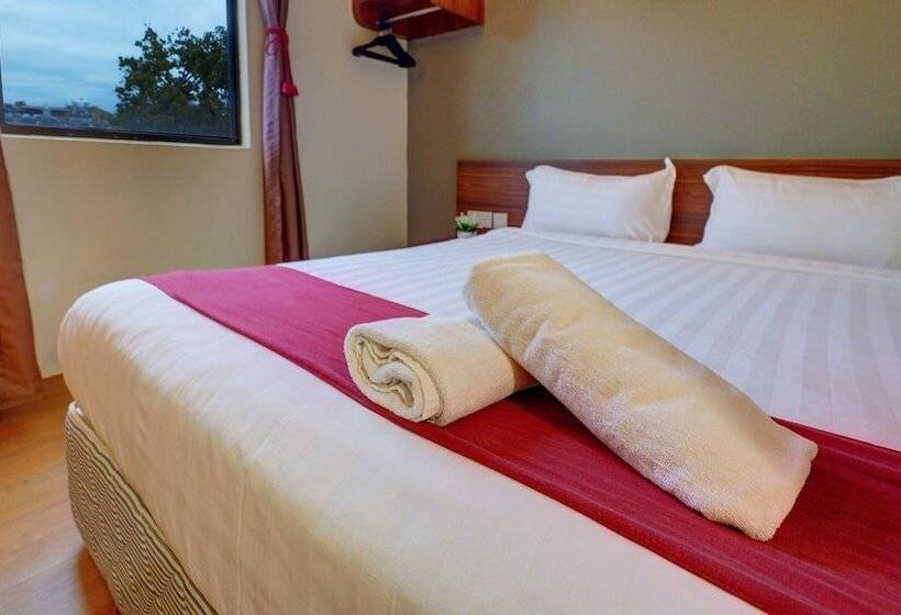 Ai Smart Hotel @ Jonker