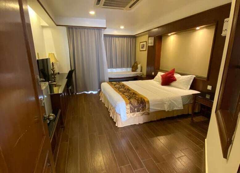 هتل Cmk & Private Water Chalet