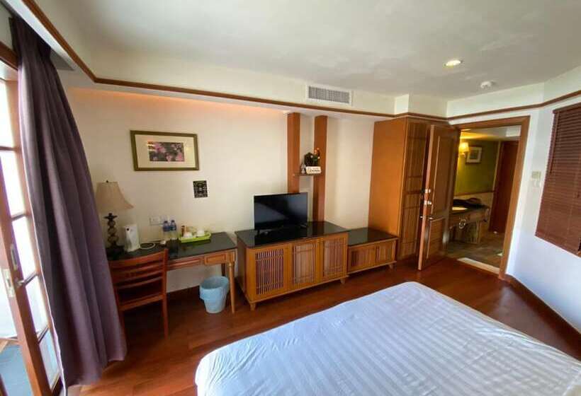 هتل Cmk & Private Water Chalet