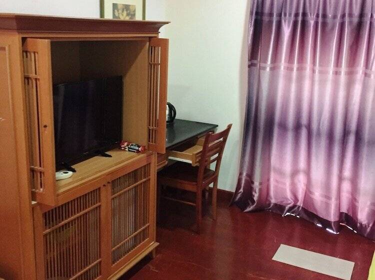 هتل Cmk & Private Water Chalet