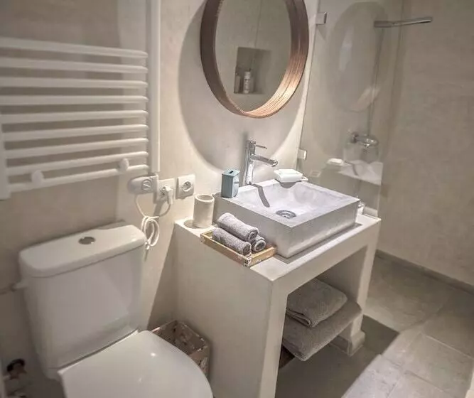 Dar Mayshad Riad   Luxurious Boutique Hotel In The Medina