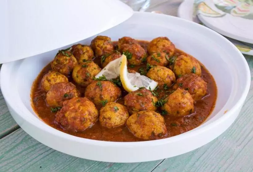 Dar Mayshad Riad   Luxurious Boutique Hotel In The Medina