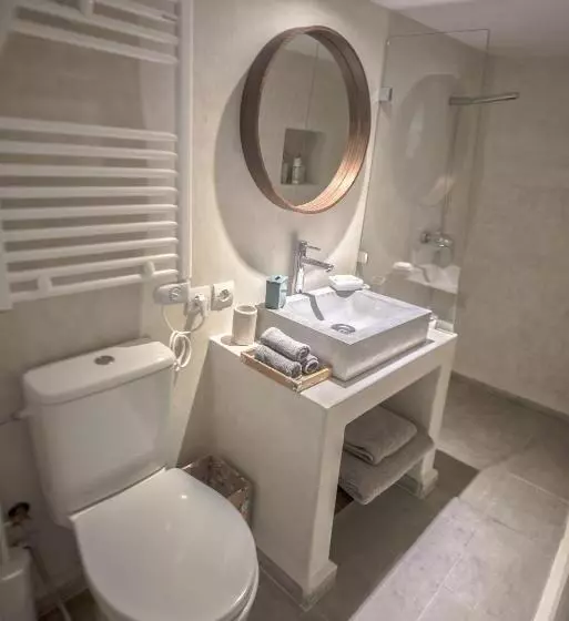 Dar Mayshad Riad   Luxurious Boutique Hotel In The Medina