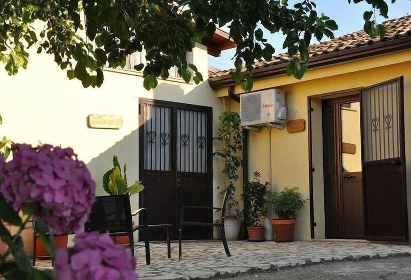 בית מלון כפרי Il Terrazzo Sul Sinni