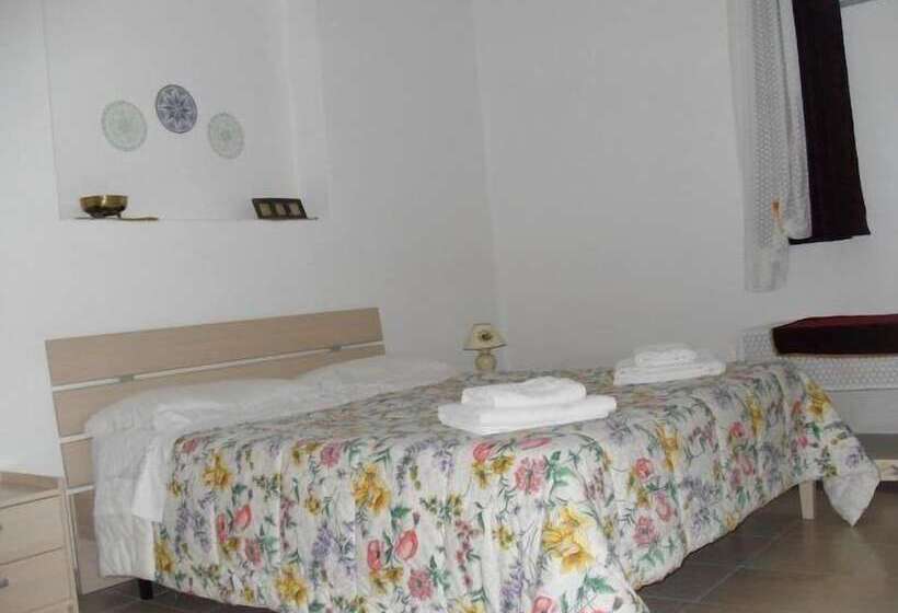 בית מלון כפרי Il Terrazzo Sul Sinni