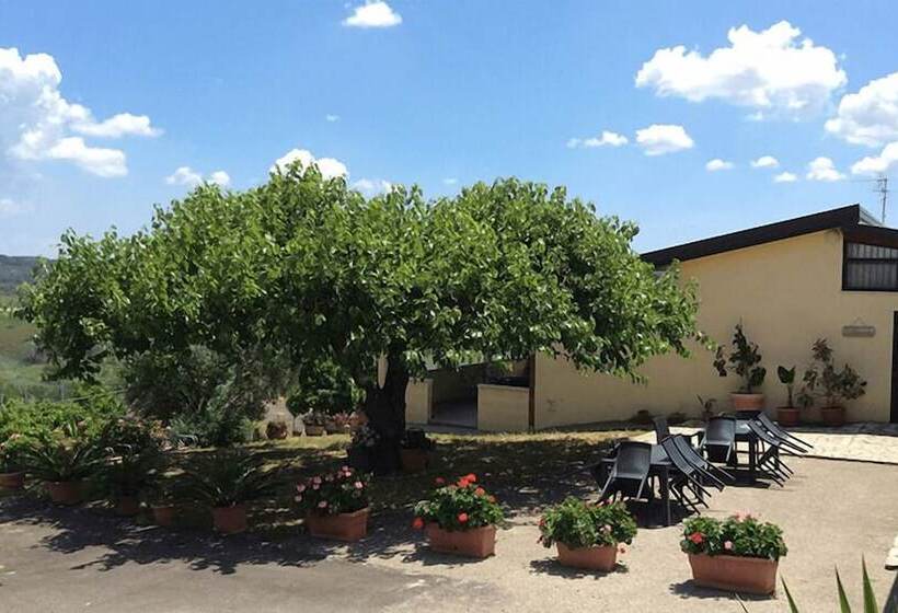 בית מלון כפרי Il Terrazzo Sul Sinni