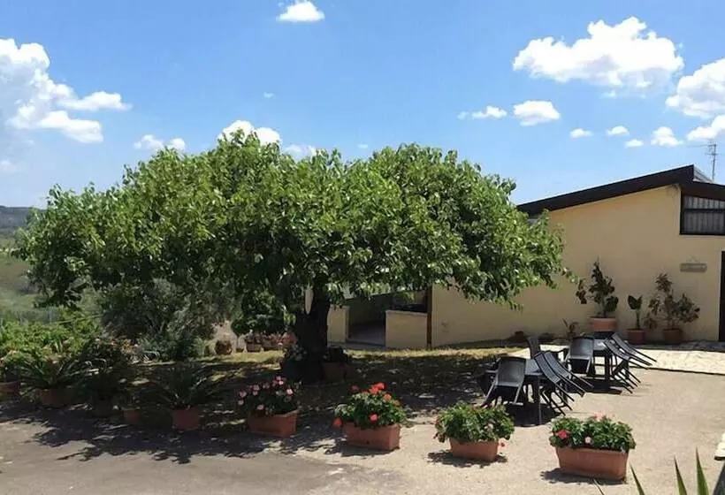 هتل Il Terrazzo Sul Sinni