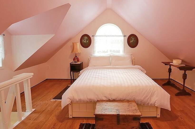 בית מלון כפרי Kismet Cottage